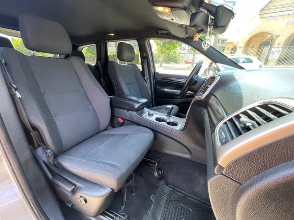JEEP GRAND CHEROKEE LAREDO 4X4 3.0 DIESEL - Imagen 8