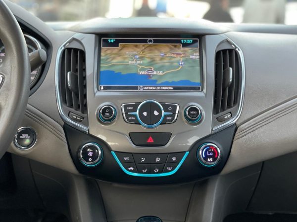 CHEVROLET CRUZE LTZ 1.4 TURBO AT - Imagen 14