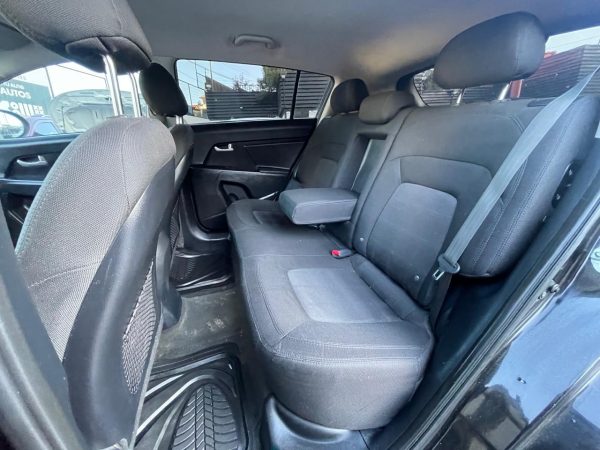 KIA SPORTAGE LX 2.0 - Imagen 15