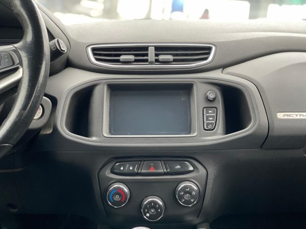 CHEVROLET ONIX ACTIV 1.4 - Imagen 13