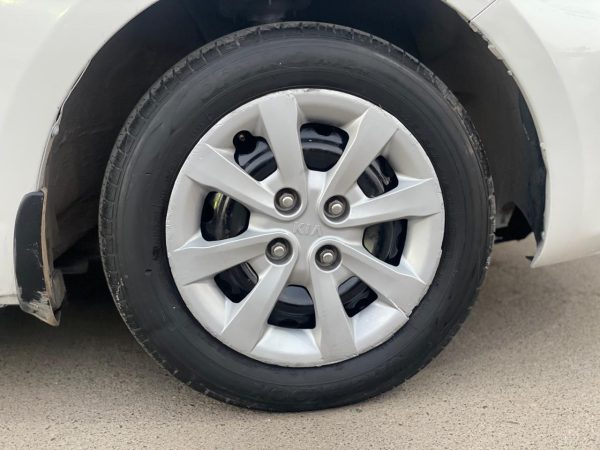 KIA RIO 5 EX 1.4 - Imagen 15