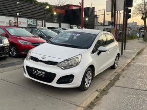 KIA RIO 5 EX 1.4