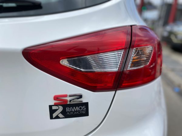 JAC S2 1.5 - Imagen 3