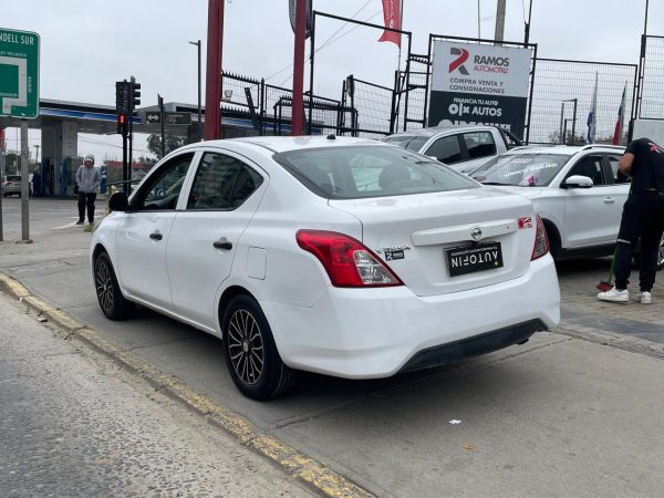 NISSAN VERSA DRIVE 1.6 - Imagen 7