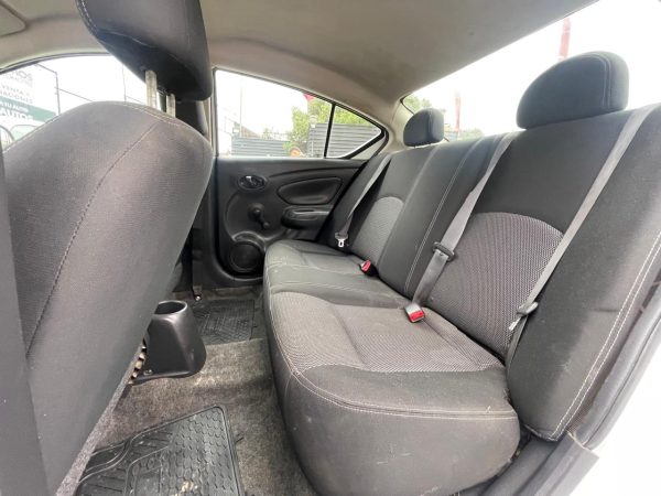 NISSAN VERSA DRIVE 1.6 - Imagen 11
