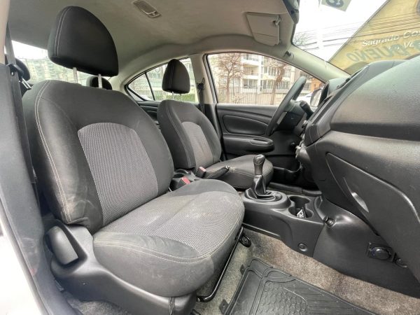 NISSAN VERSA DRIVE 1.6 - Imagen 8