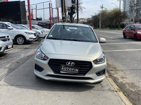HYUNDAI VERNA CB 1.4 - Imagen 2