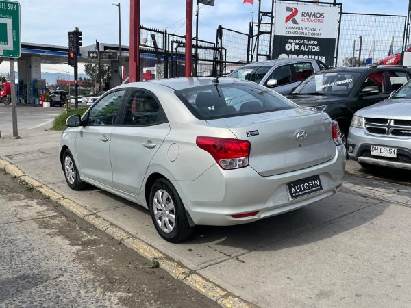 HYUNDAI VERNA CB 1.4 - Imagen 5