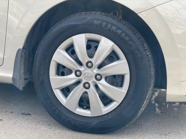 HYUNDAI VERNA CB 1.4 - Imagen 8