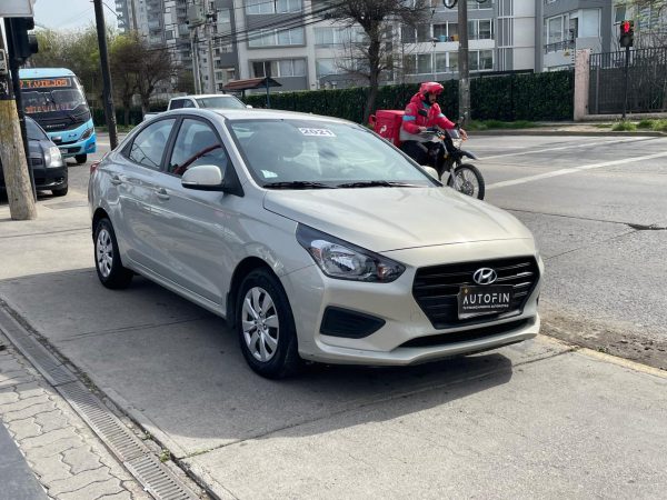 HYUNDAI VERNA CB 1.4 - Imagen 9