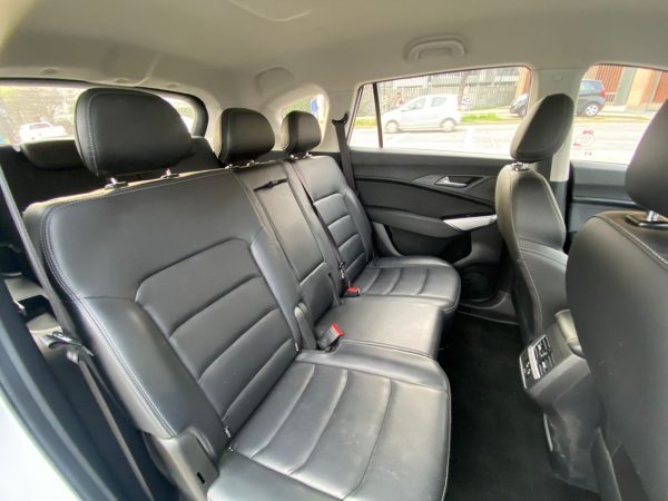 JAC JS8 LUXURY SE 6 MT - Imagen 11