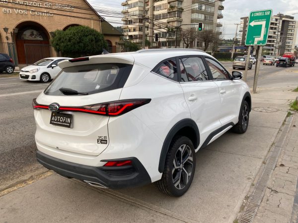 JAC JS8 LUXURY SE 6 MT - Imagen 13