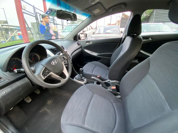 HYUNDAI ACCENT RB GL A/C - Imagen 3