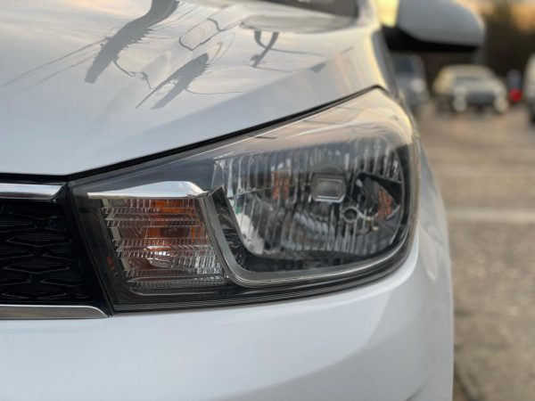 KIA SOLUTO LX 1.4 - Imagen 7