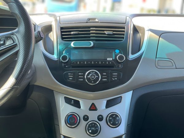 CHEVROLET TRACKER LT AWD 1.8 AT - Imagen 12