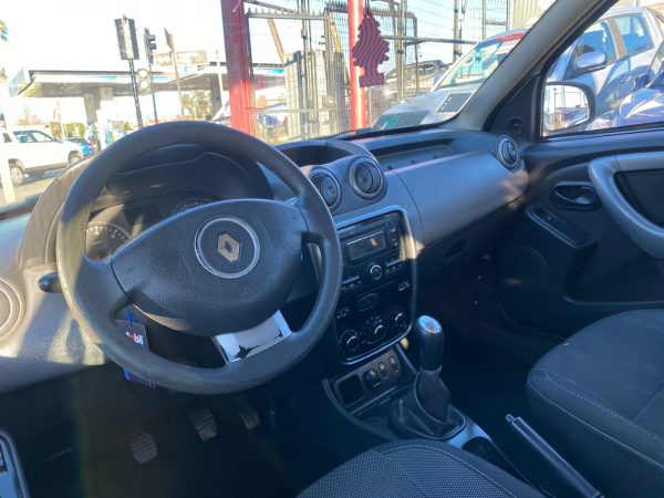 RENAULT DUSTER EXPRESSION 1.6 - Imagen 9