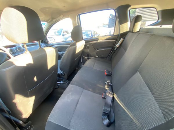 RENAULT DUSTER EXPRESSION 1.6 - Imagen 12