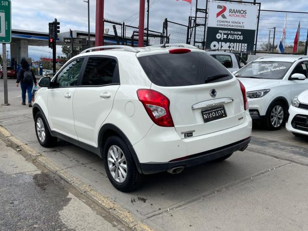SSANGYONG KORANDO 2.0 DIESEL - Imagen 4