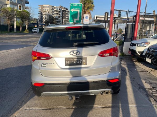 HYUNDAI SANTA FE GLS 2.4 - Imagen 5