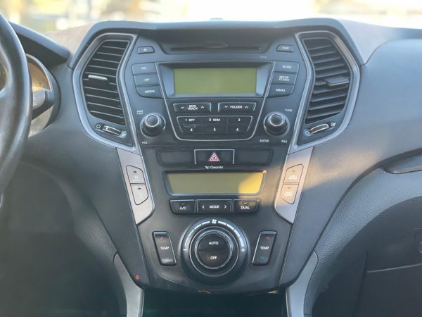 HYUNDAI SANTA FE GLS 2.4 - Imagen 14