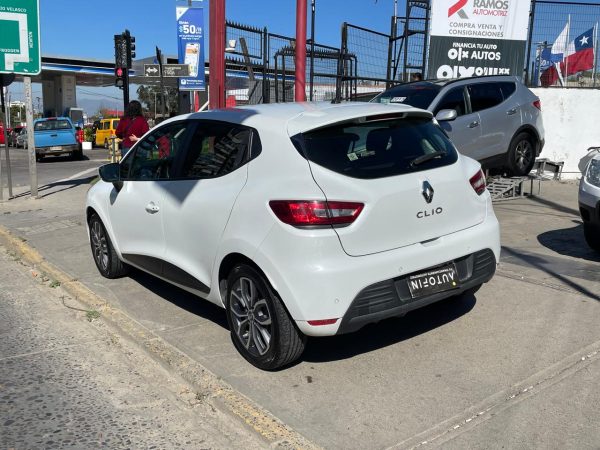 RENAULT CLIO IV HB EXPRESSION 1.2 - Imagen 4