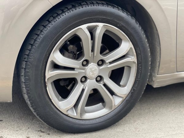 PEUGEOT 208 ACTIVE 1.2 - Imagen 12