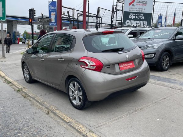 PEUGEOT 208 ACTIVE 1.2 - Imagen 4
